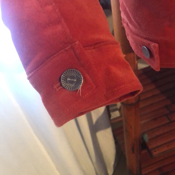 Forever 21 Sherpa lined velvet like bomber. Size Small. Burnt orange - Picture 4 of 6